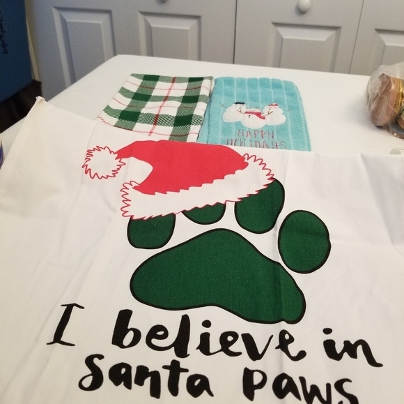 Other - Lot Of 3 Christmas Hand Towels,I Believe In Santa Paws,checkered, Snow Men